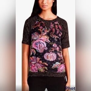 Anthropologie James Coviello short sleeve top size xs, pink floral metallic